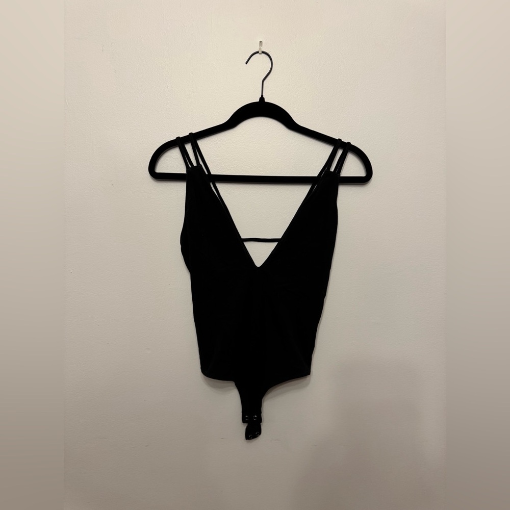 BLACK BODYSUIT